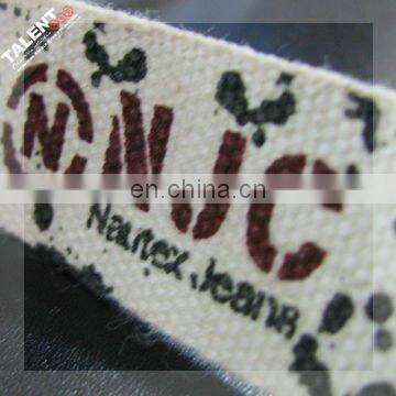 custom private design brand logo silkscreen printed label for garment