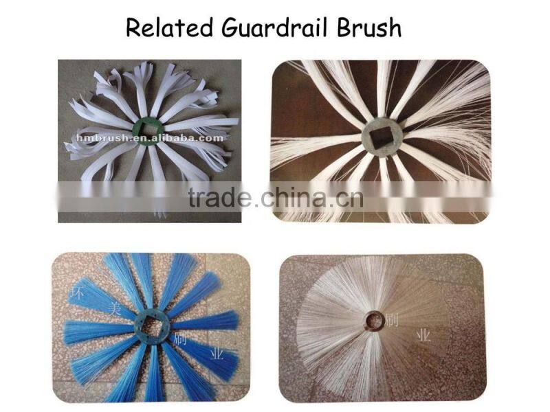 Highway cleaning brush for sweeping guardrail