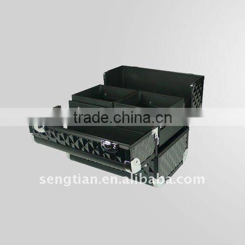 Profesion aluminum cosmetic case D2668K
