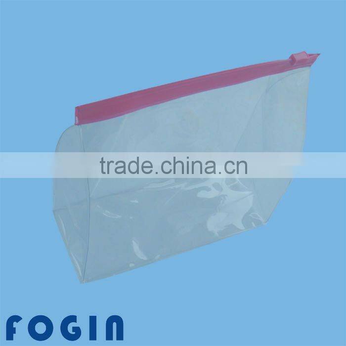 PVC BAG WITH DIE CUT HANDLE