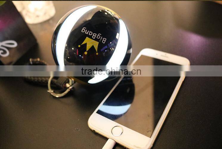 2016 factory China very hot best sell Pokemon Go Pokeball 12000 Mah LED phone Charge Pokeman Power Bank pokemon Free sample