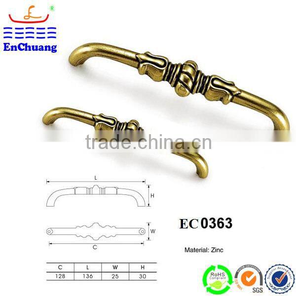 96mm Centers Classical Elegant Footed Pull Handle in Antique Brass