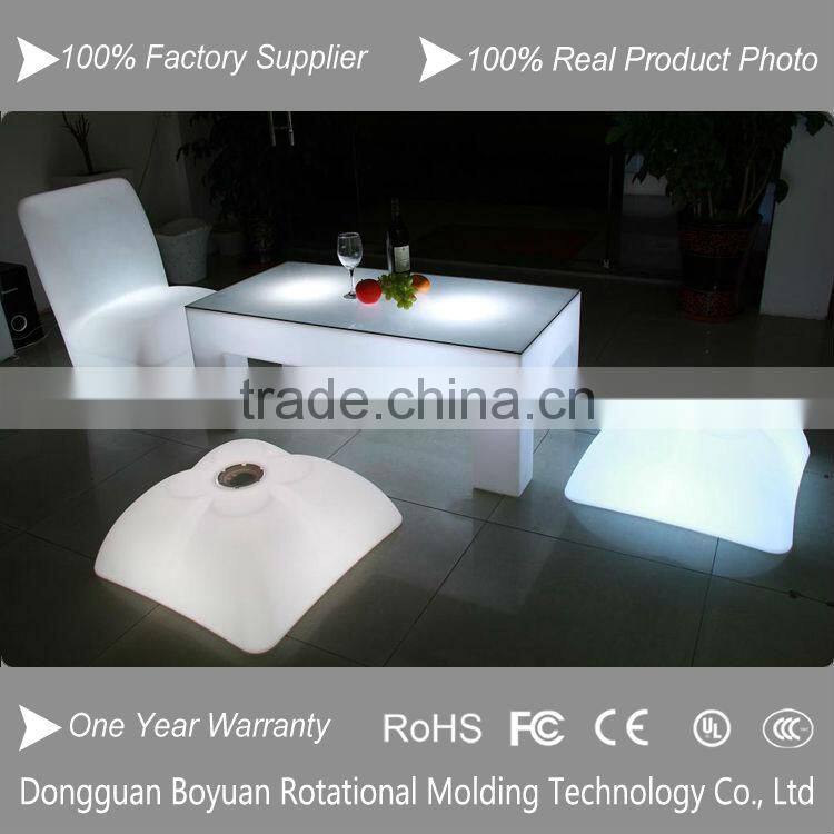 Well Molded White Plastic Case LED Illuminated Salon Furniture
