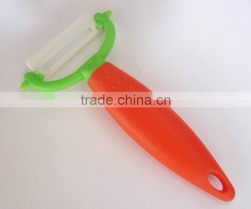 Hear Shape Handle Eco-friendly Ceramic Peeler