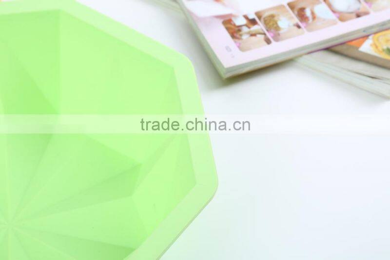 Petty Silicone Mold Pan Mould Bread Pizza Bakeware Tray Silicone Non-Stick Fluted Tube Pan