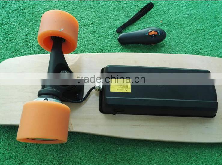 Wholesale Lithium Battery 4 Wheel Maple Sport Electric Skateboard 1200W Brushless Motorized Skateboard/Blue teeth