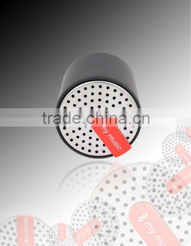 2013 new promo gifts SHENZHEN factory smallest speaker bluetooth with LED light