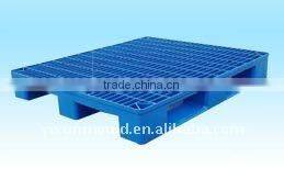Photographic equipment mold