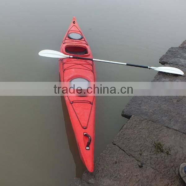DINGWANG New Rotational Plastic Ocaen Kayak with pedals inside