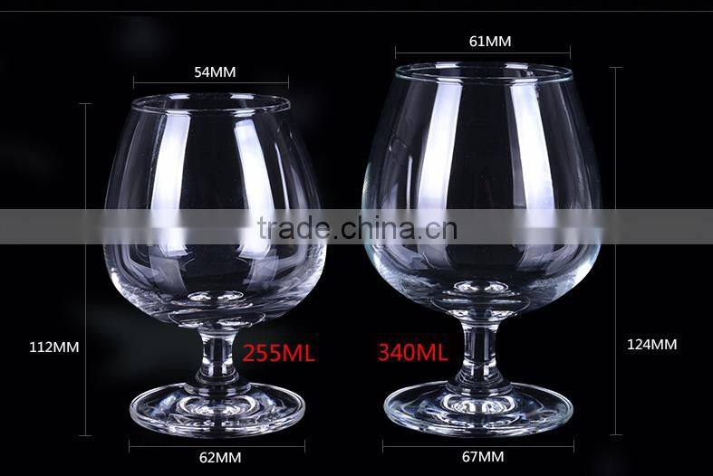 Wholesale clear fancy giant glassware manufacturer short bottomwine glass drinking glass for party