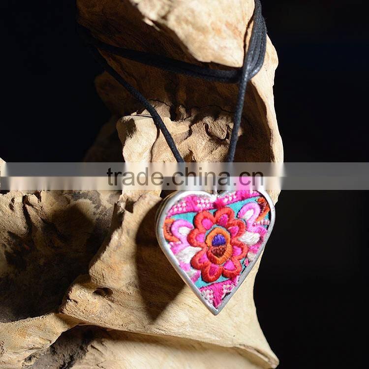 Factory low price heart shape pendant necklace jewelry