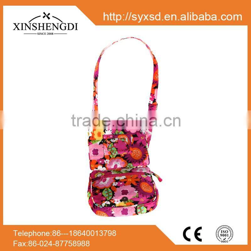 New style cotton floral quilted hipster side by girl's oem women crossbody bag