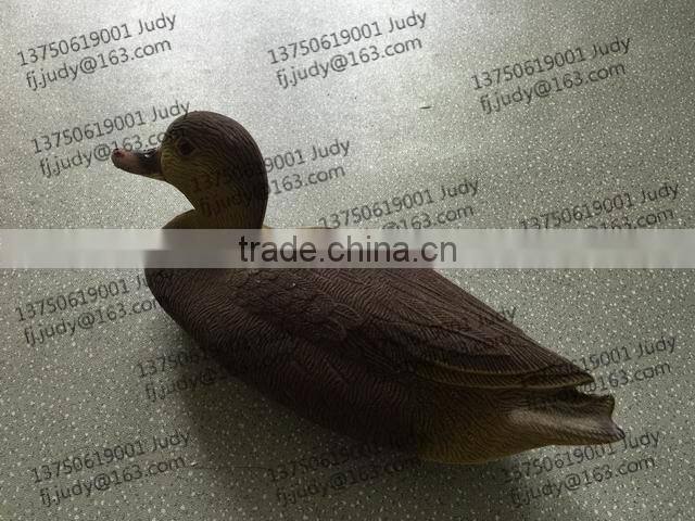 Plastic flocked floating hunting duck