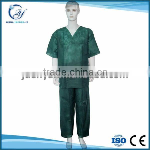 2015 New Design and hot sale PP Non Woven Disposable Patient Gown For Hospital