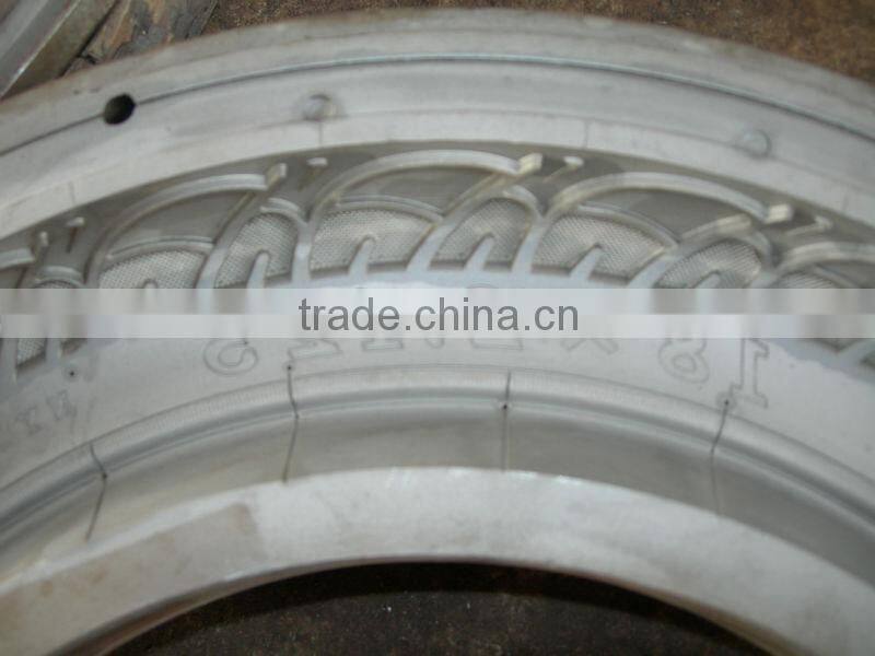 Electric bicycle tire steel forming mould