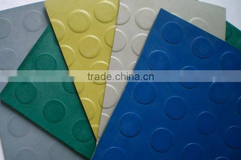 T 3mm red round button rubber flooring