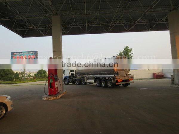 3 Axles 44000Liters Oil Delivery Semi Trailer for Sale with HOWO 420HP Tractor