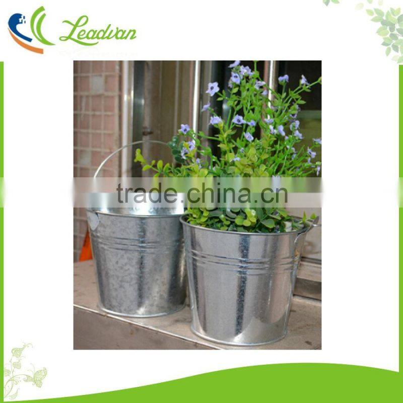 mini iron flower buckets with tray