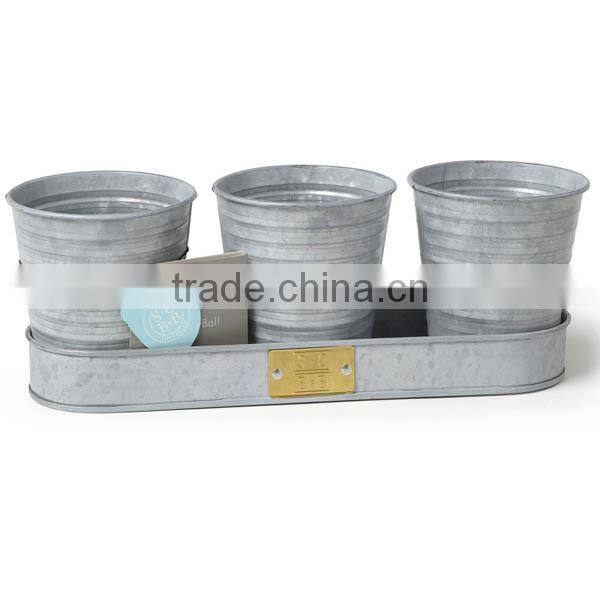 Oval colour painted metal flower planter with handles