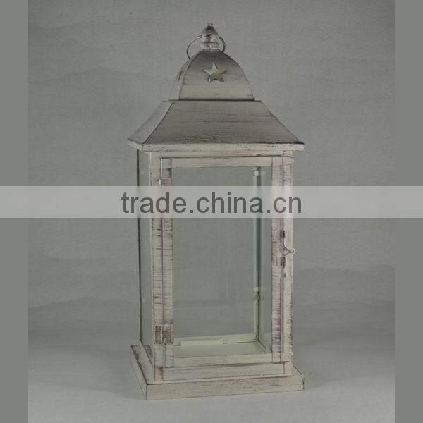 White moroccan lantern