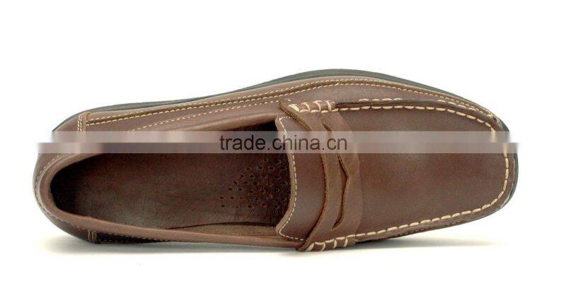 Leather boat shoes