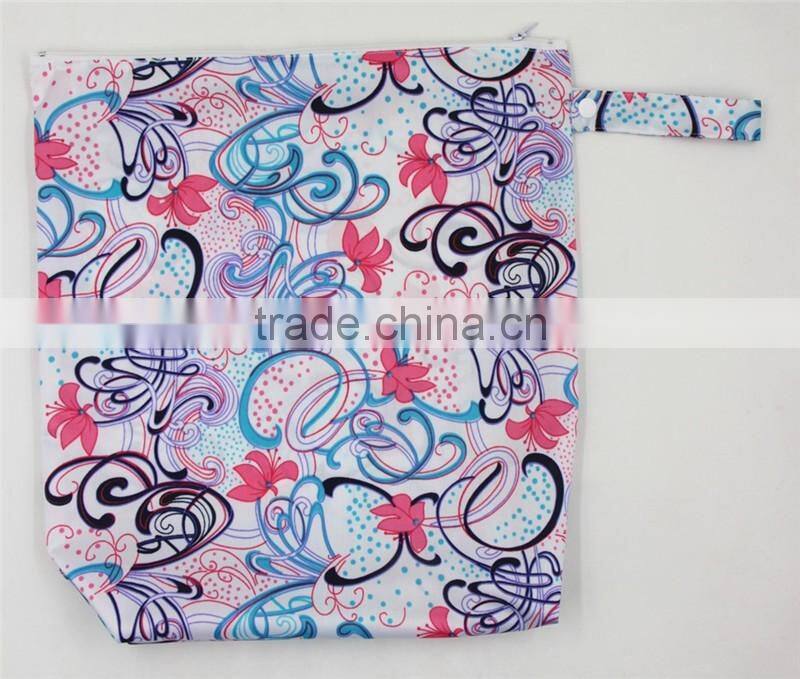 Printed Diaper WetBags, Waterproof & Light in Weight, Diaper Bag with Two Pockets