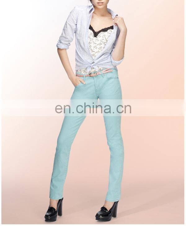 2015 New Design Small floral lace halter top