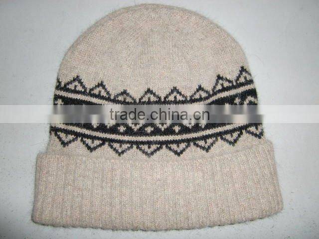 2013new style lady knitting beanie