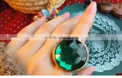 Green Big Round Gemstone Cutting Flower Vintage Ring Jewelry For Women
