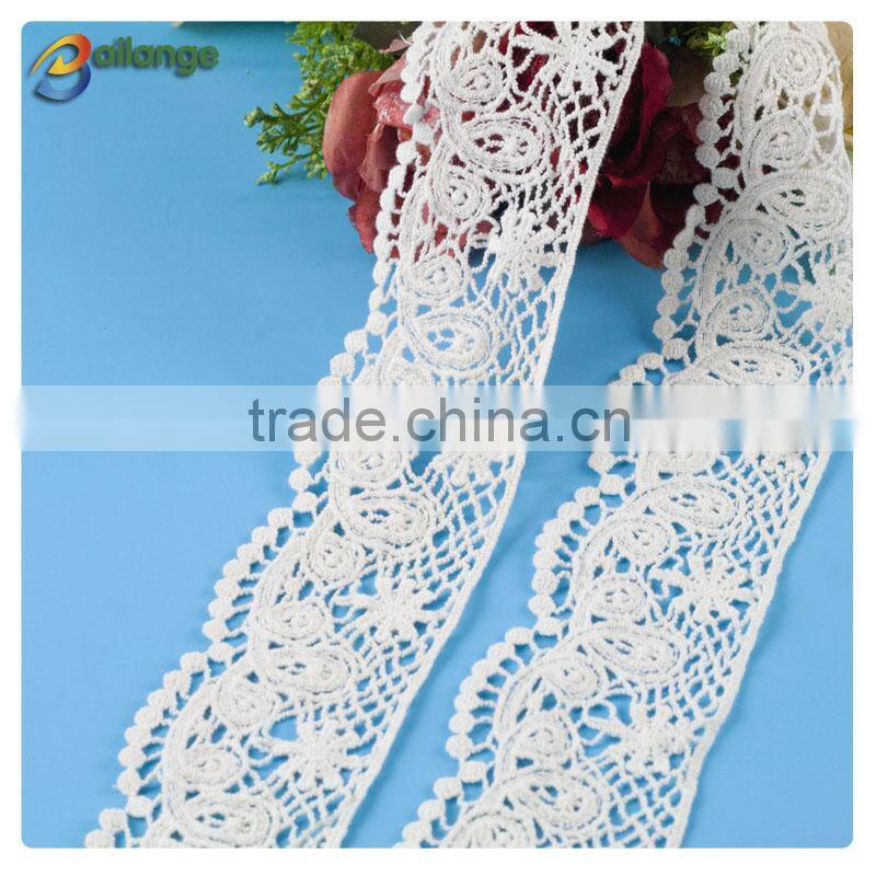 2015 pop top New Arrival Embroidered water soluble 100% cotton embroidered lace for clothes