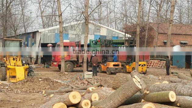 Automatic cutting combined machine/veneer peeling lathe with high efficiency