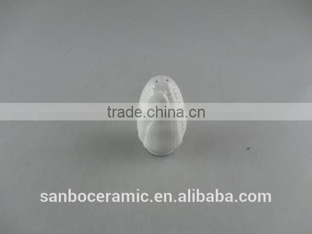 Cheap Wholesale Ceramic Salt and Pepper Shaker with Corn Shape