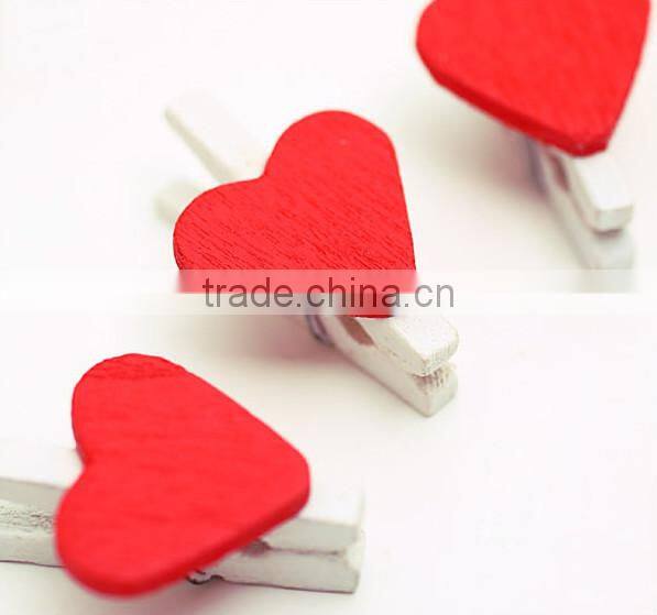wooden red heart photo meno clip for home decor