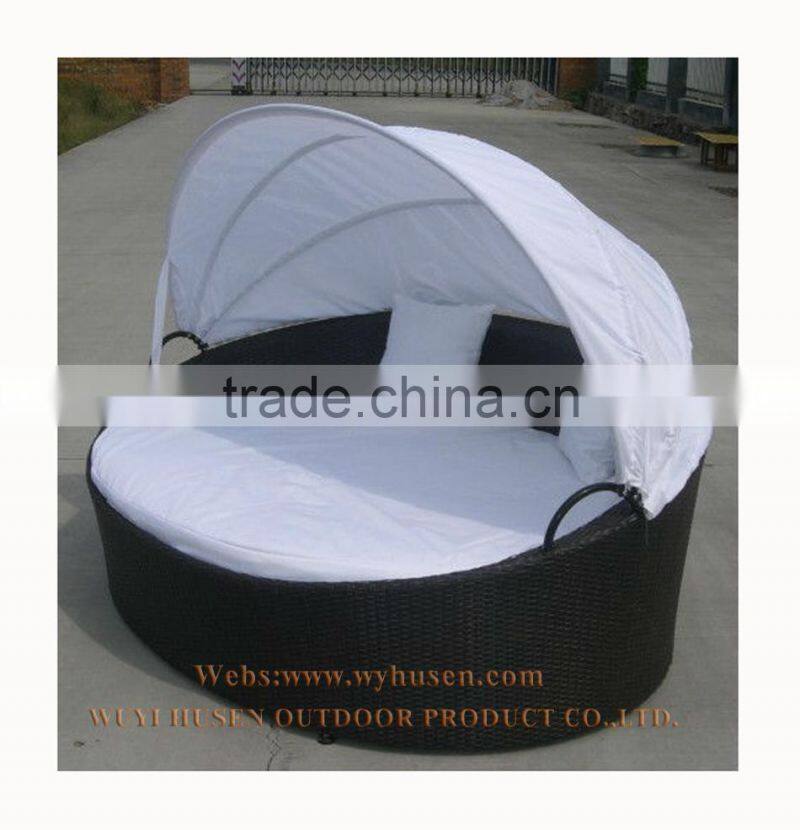 Outdoor High Quality Rattan Wicker Round Daybed With Canopy