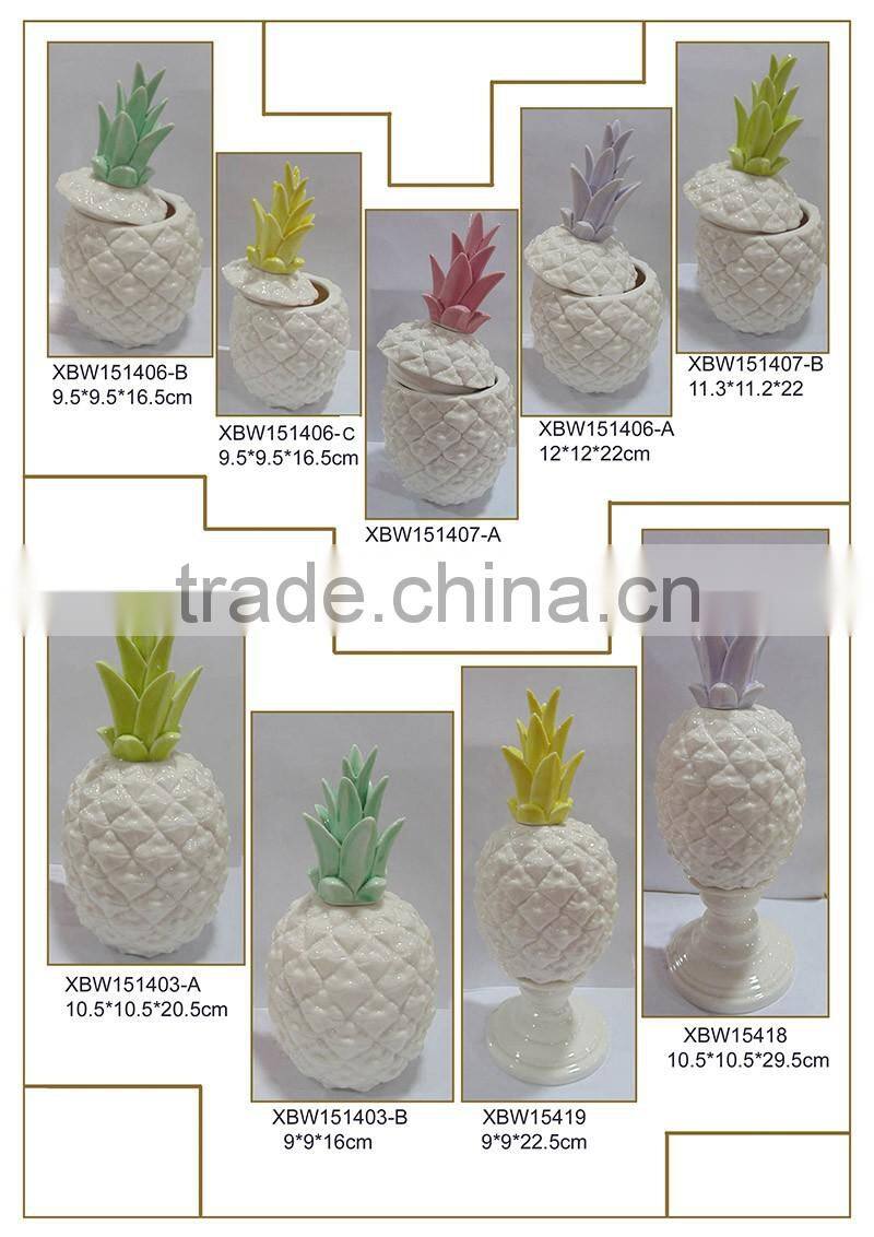 Ceramic pineapple shaped gold glazed storage jar candy chocolate pot drink container