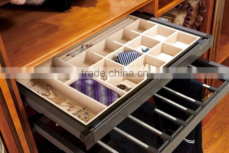 YB62 Solid wood big size Italian design L-shape walk in closet diy for villa