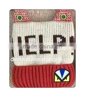 2015 fashion hot sale 100% Acrylic button striated print helip funny winter knitted hat