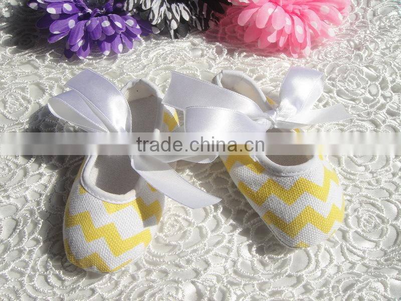 MOQ 1pair wholesale shoes happy baby shoes newborn baby shoes in bulk
