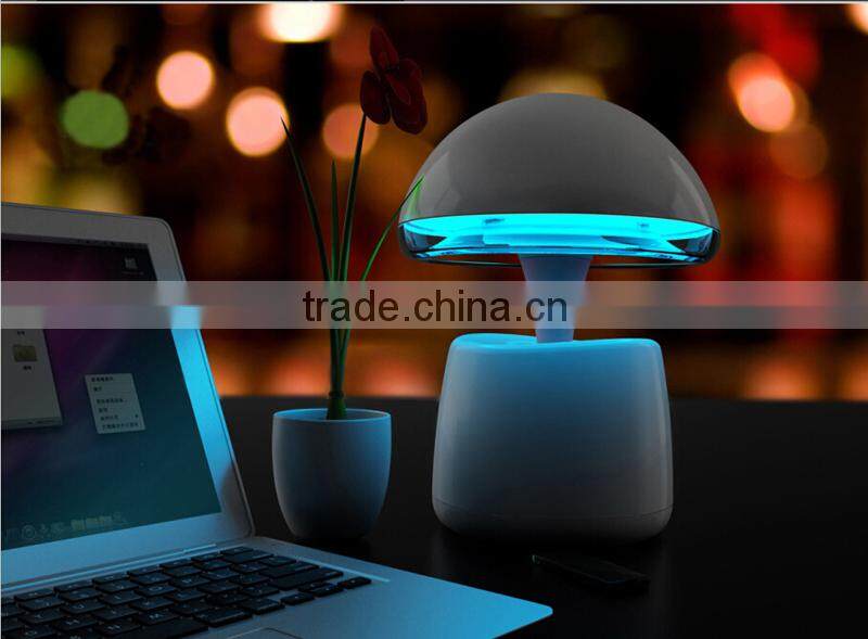 2015New product wireless bluetooth stereo led table lamp
