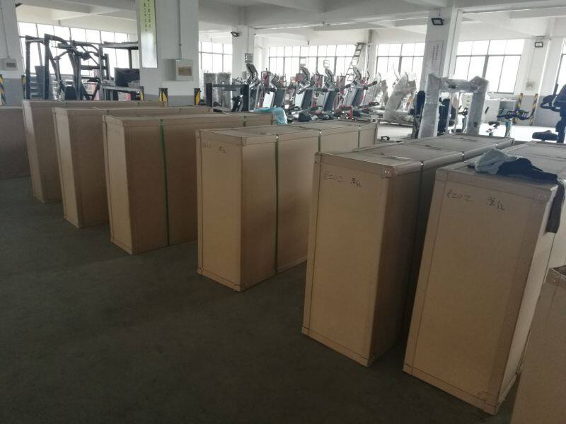 China fitness center device fitness commercial hoist lat pull down machine