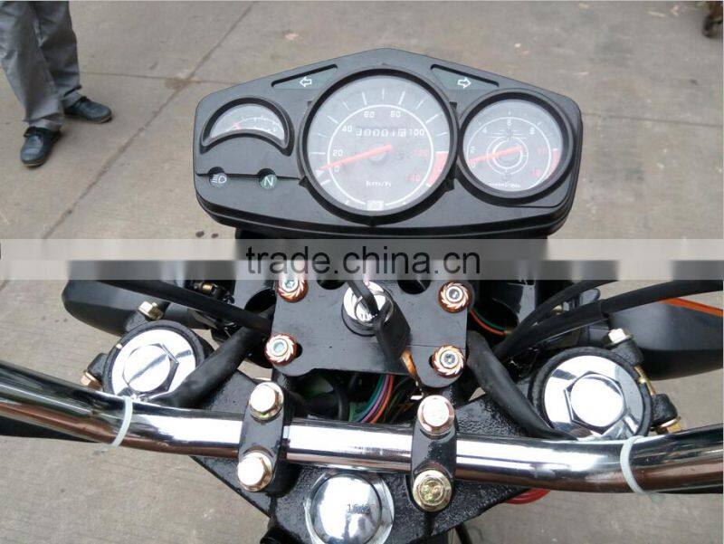 200CC Motor tricycle three wheeler 950kgs loading capacity