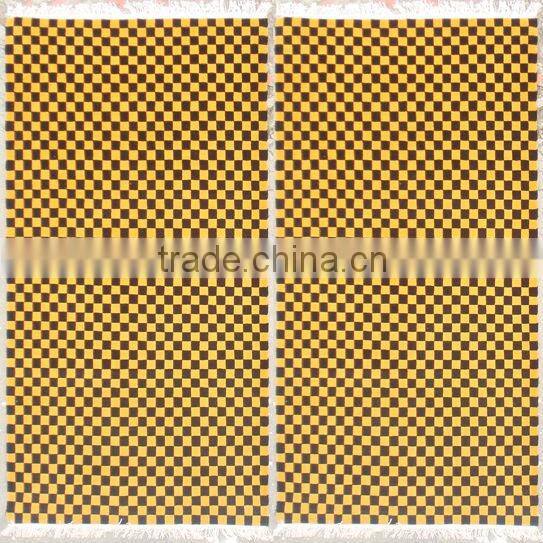 Handknotted woollen carpet