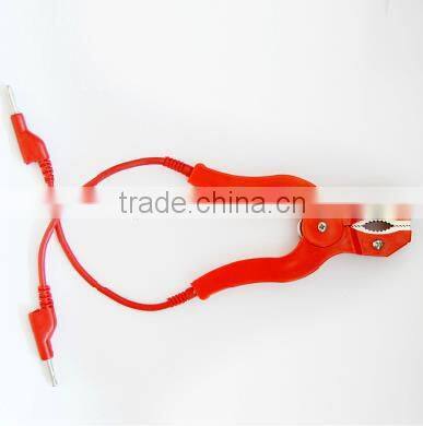alligator clamp with double banana plug