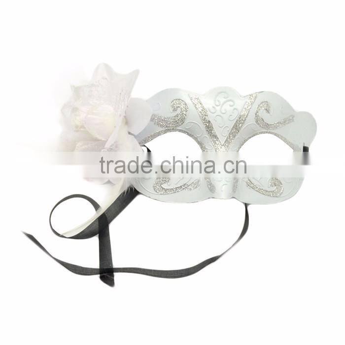 Hot sell factory price design of party face mask