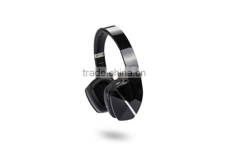 Latest Hot Sale Fashion Style Stereo Sports Bluetooth 4.0 Headset Wireless Headphone for Smart Phone,Computer