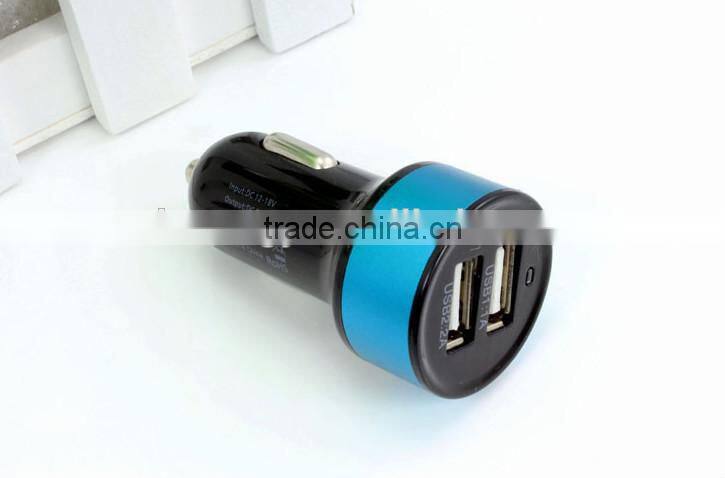 Universal Car Charger 12 volt 2 USB Dual Car Emergency Car Jump Starter Charger Booster