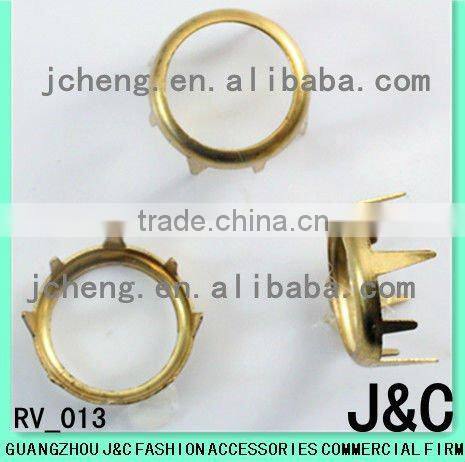 round acrylic stone stud