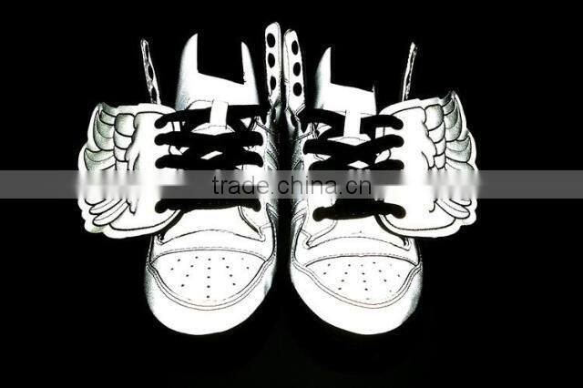 Colorful reflective PU shoes leather