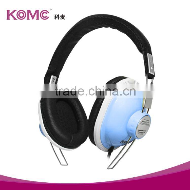 Phone accessories headset popular stereo headphones silicone earphone headset, headphone with mic