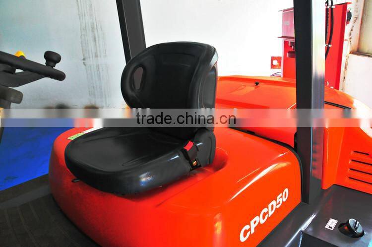 Best Seller Promotional High efficient and convenient specification bettery diesel forklift